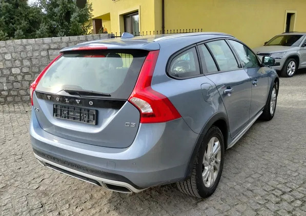 volvo v60 Volvo V60 cena 23500 przebieg: 88168, rok produkcji 2017 z Kolonowskie